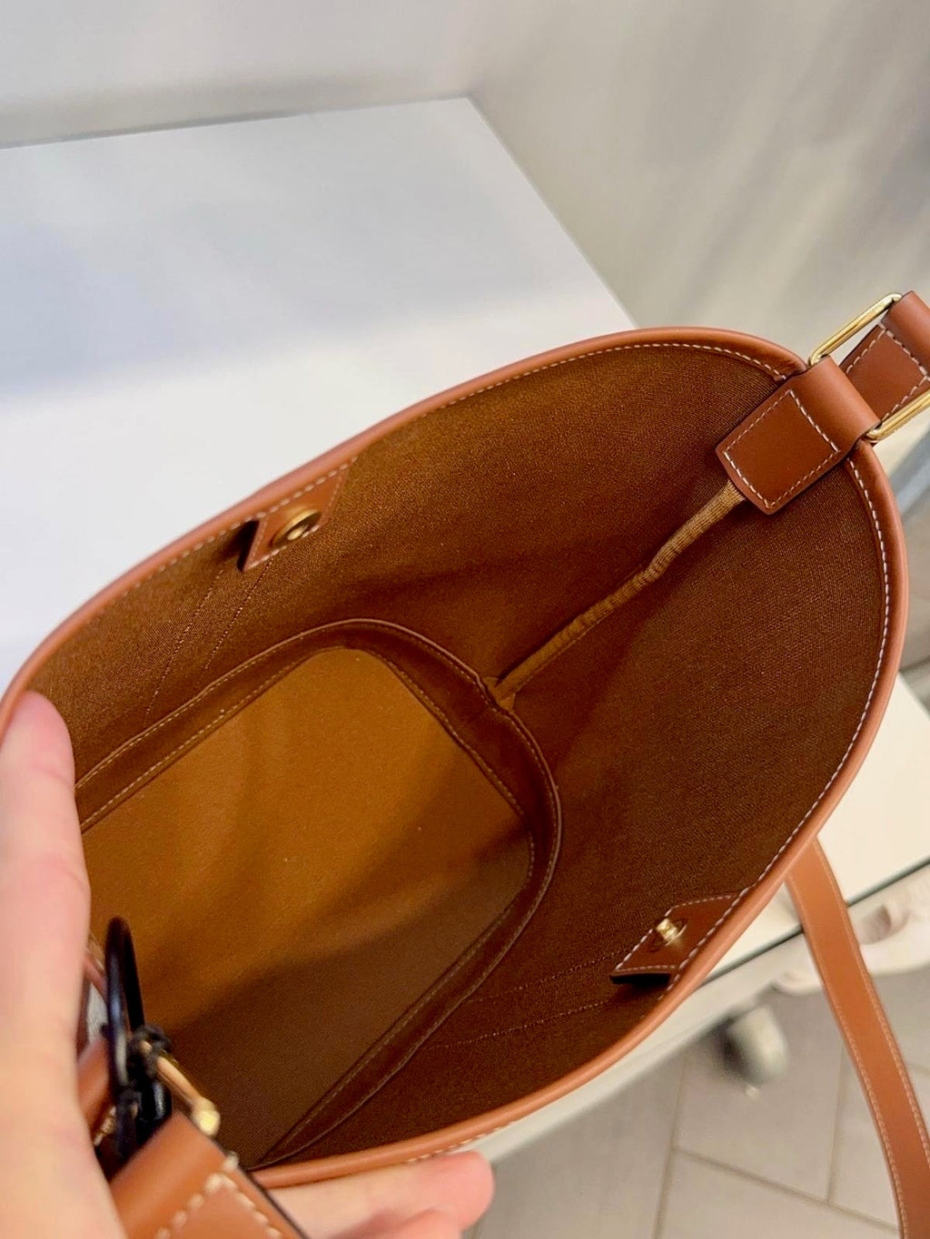 Cream Bucket Small Bag