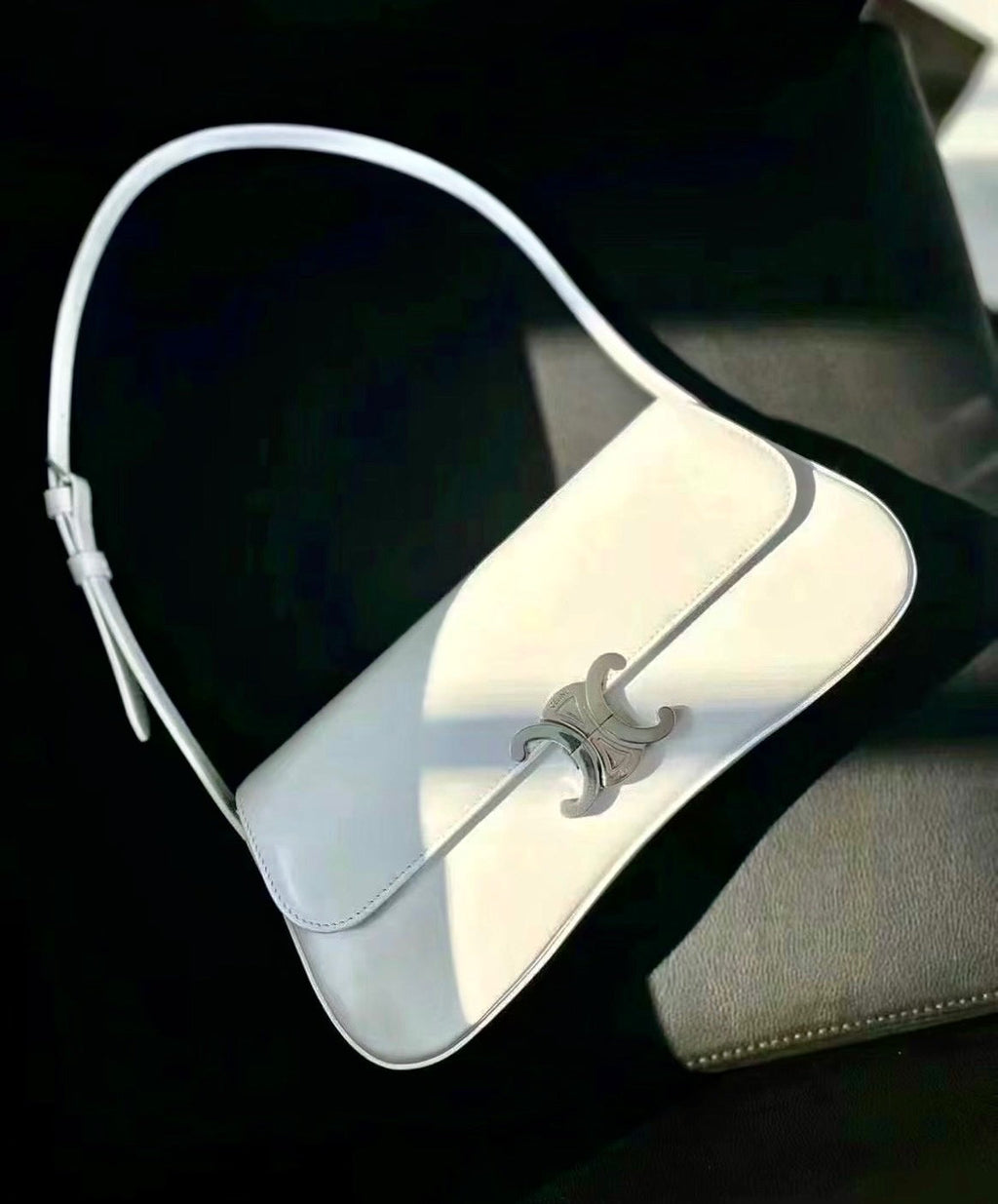 Lola styles M bag