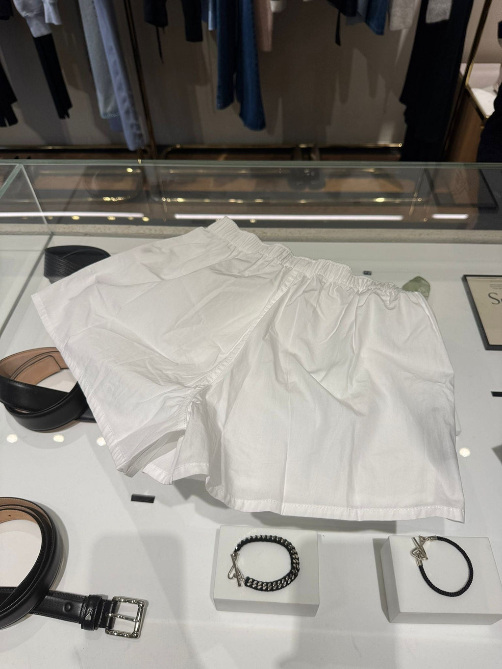 East stretch shorts